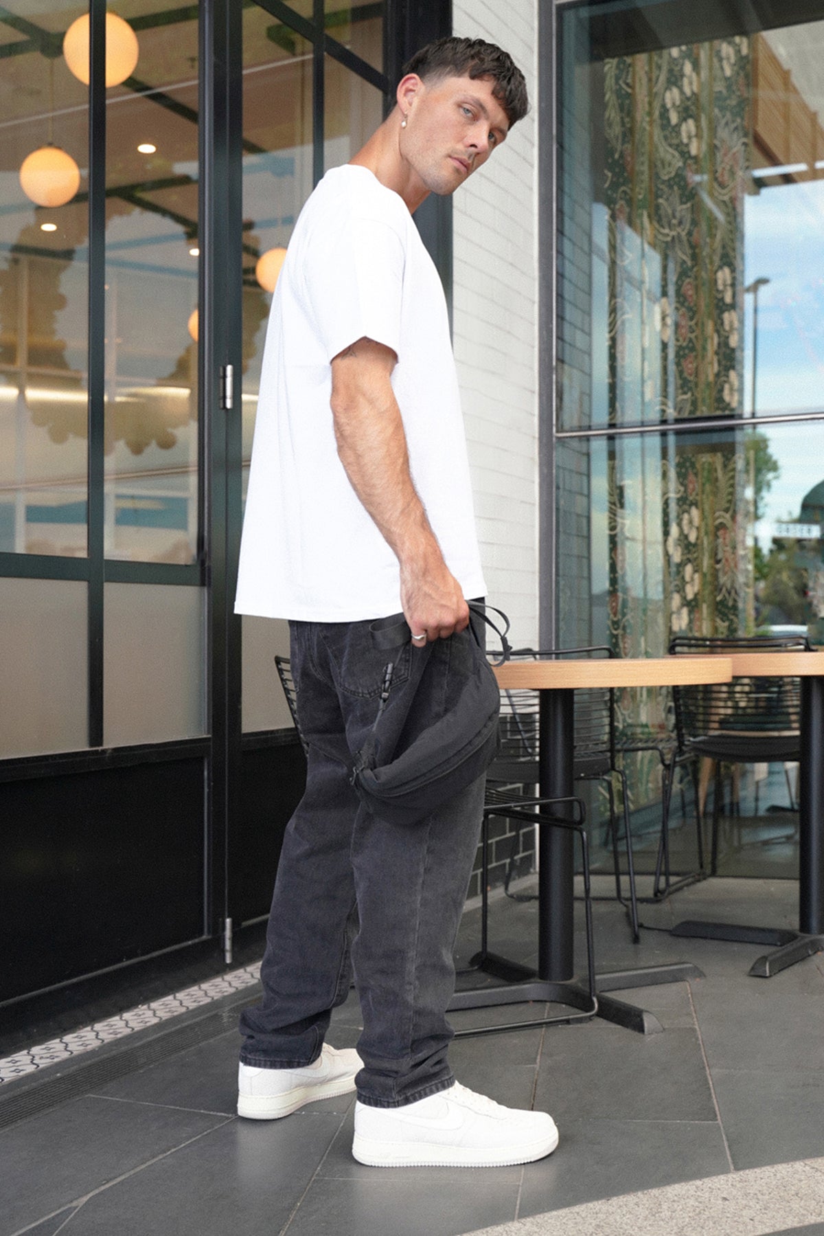 The B Jean - Washed Black